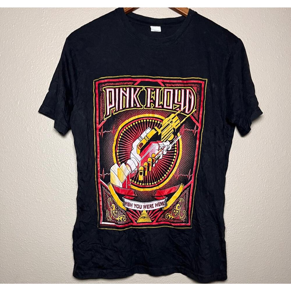 🎸 Pink Floyd “Wish You Were Here” Graphic Tee – HNH Apparel Size M